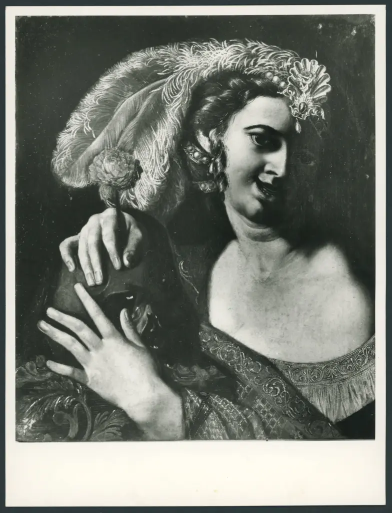 Figura femminile con teschio e garofano