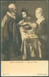 Vecchi che mangiano e ragazzo che soffia sul cibo