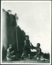 Sosta di giovani contadini