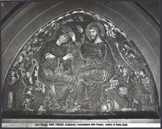 Incoronazione di Maria Vergine tra angeli e simboli degli evangelisti