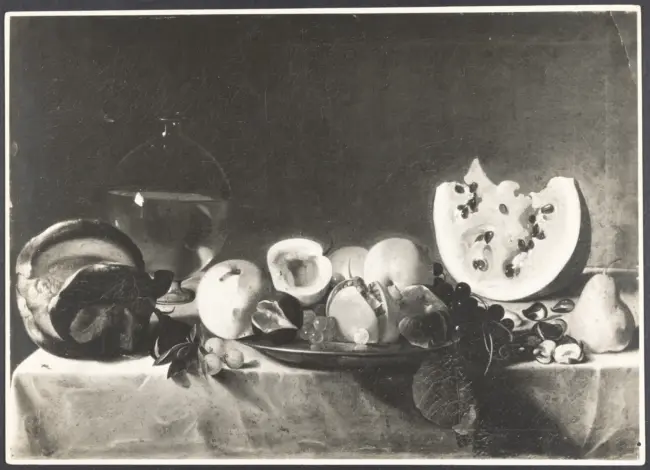 Natura morta con frutta e brocca